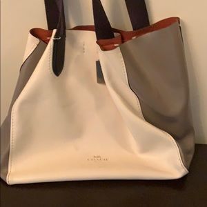 Coach purse / tote